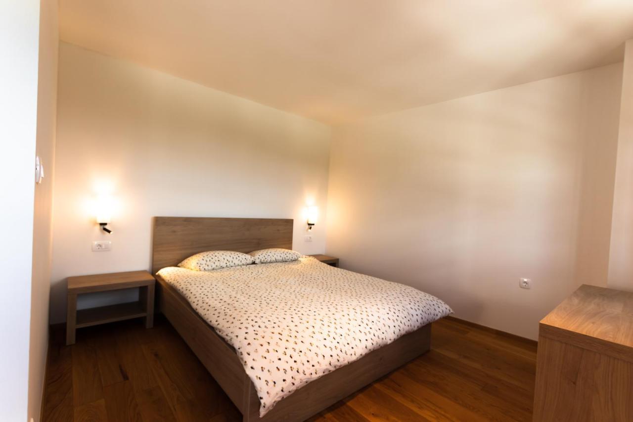 Vinoteka Brda Apartamento Smartno Exterior foto